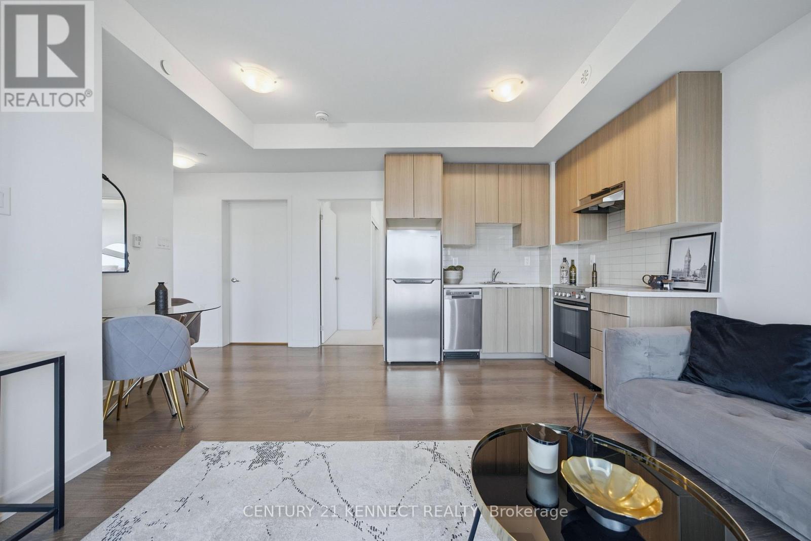 211 - 20 Orchid Court, Toronto, Ontario  M2L 2X8 - Photo 8 - C12954034