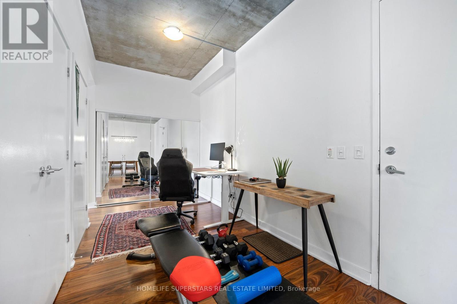 303 - 60 Bathurst Street, Toronto, Ontario  M5V 2P4 - Photo 16 - C12954038