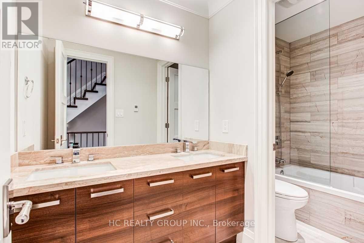 51a Burnaby Boulevard, Toronto, Ontario  M5N 1G3 - Photo 11 - C12954078