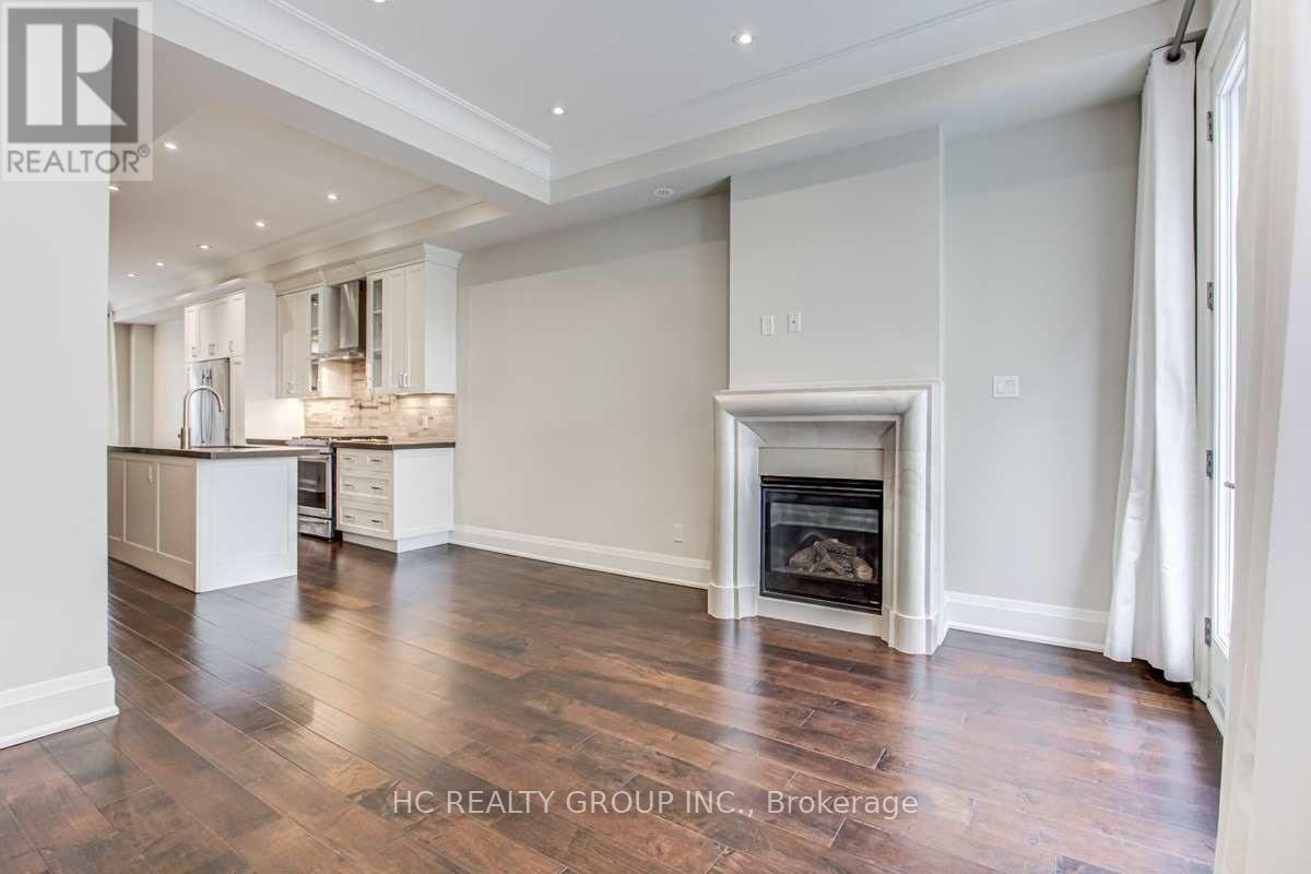 51a Burnaby Boulevard, Toronto, Ontario  M5N 1G3 - Photo 5 - C12954078
