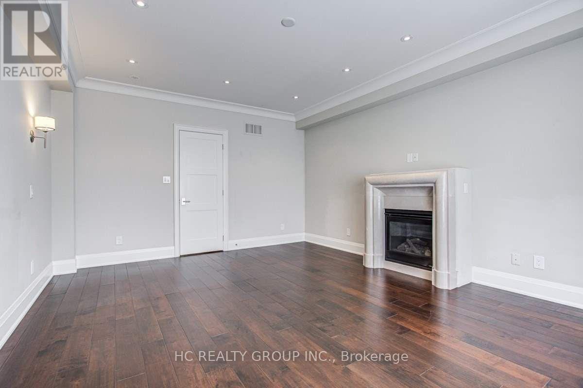 51a Burnaby Boulevard, Toronto, Ontario  M5N 1G3 - Photo 9 - C12954078