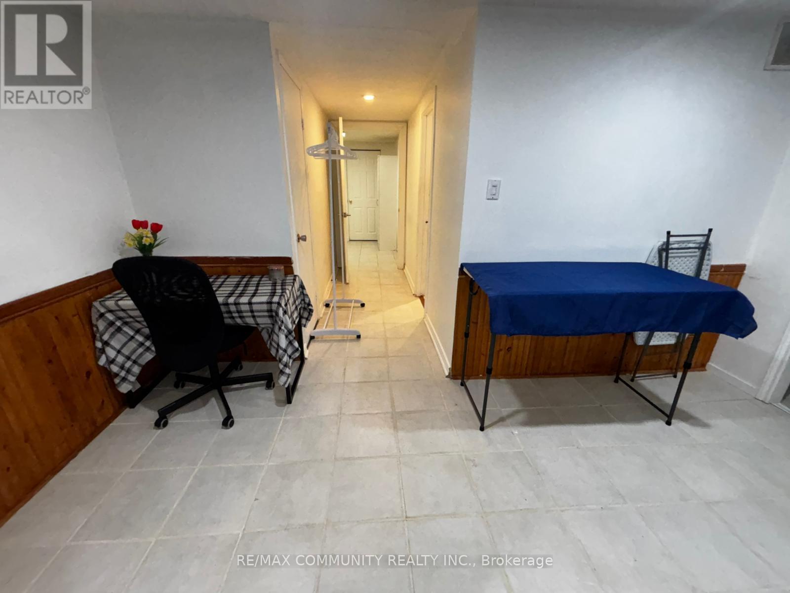 10 (Basement) - 537 Steeles Avenue W, Toronto, Ontario  M2M 3Y1 - Photo 5 - C12954094