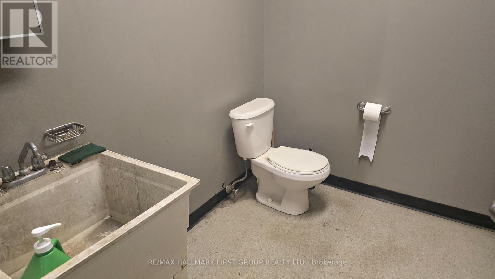 26 - 1845 Sandstone Manor, Pickering, Ontario  L1W 3X9 - Photo 3 - E12954076