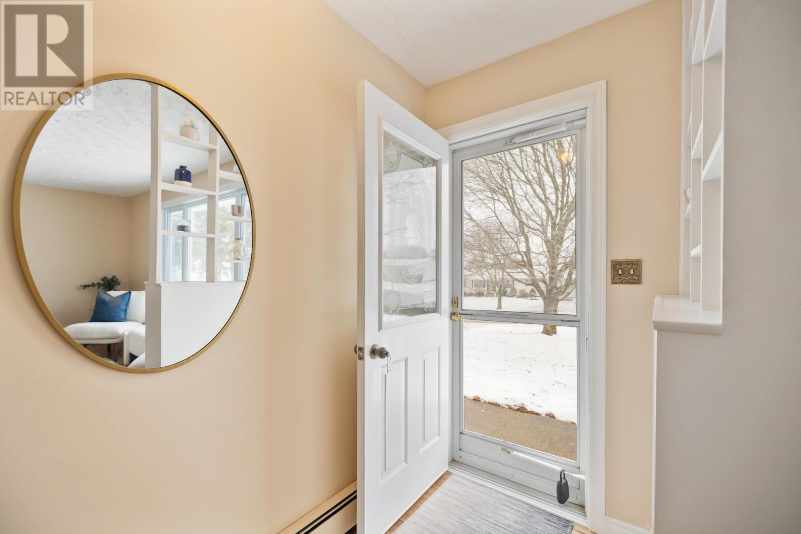 20 Avonlea Drive, Charlottetown, Prince Edward Island  C1C 1C7 - Photo 4 - 202606277