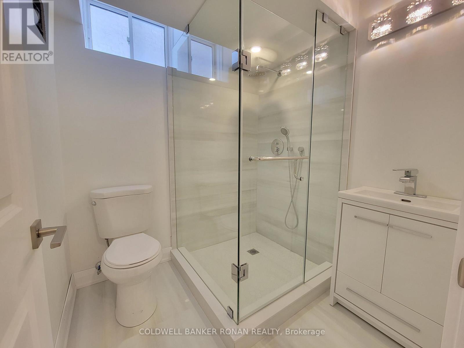 6 Frank Kelly Drive, East Gwillimbury, Ontario  L9N 0R2 - Photo 13 - N12954032