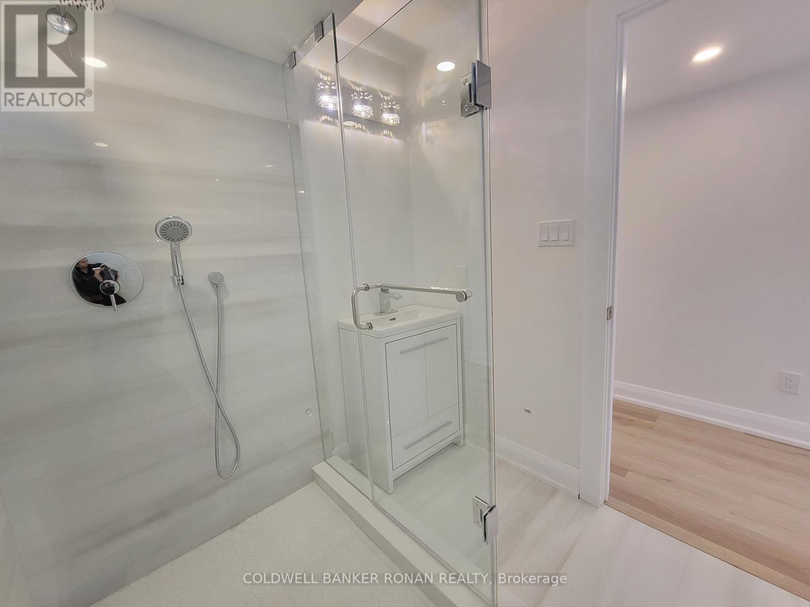 6 Frank Kelly Drive, East Gwillimbury, Ontario  L9N 0R2 - Photo 14 - N12954032