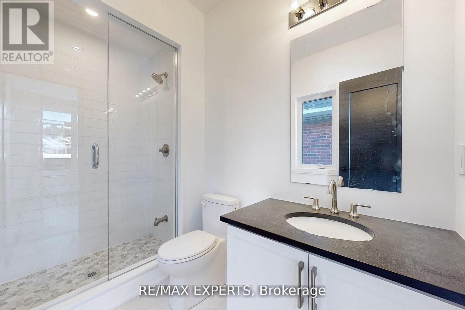 26 Night Sky Court, Richmond Hill, Ontario  L4C 2R4 - Photo 21 - N12954096