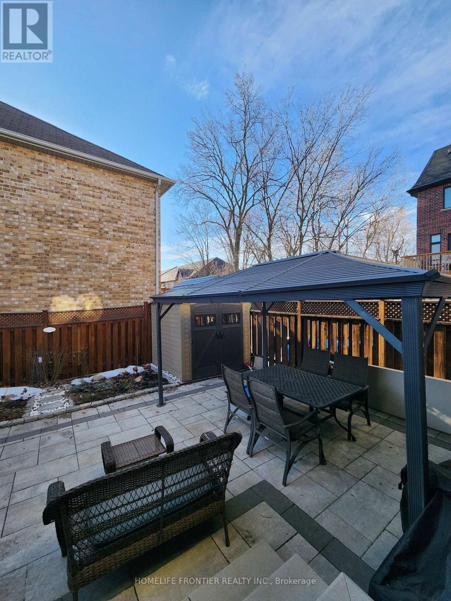 98 Merton Street, Richmond Hill, Ontario  L4E 0P2 - Photo 16 - N12954100