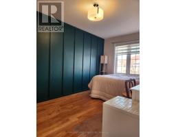 98 MERTON STREET, Richmond Hill, Ontario