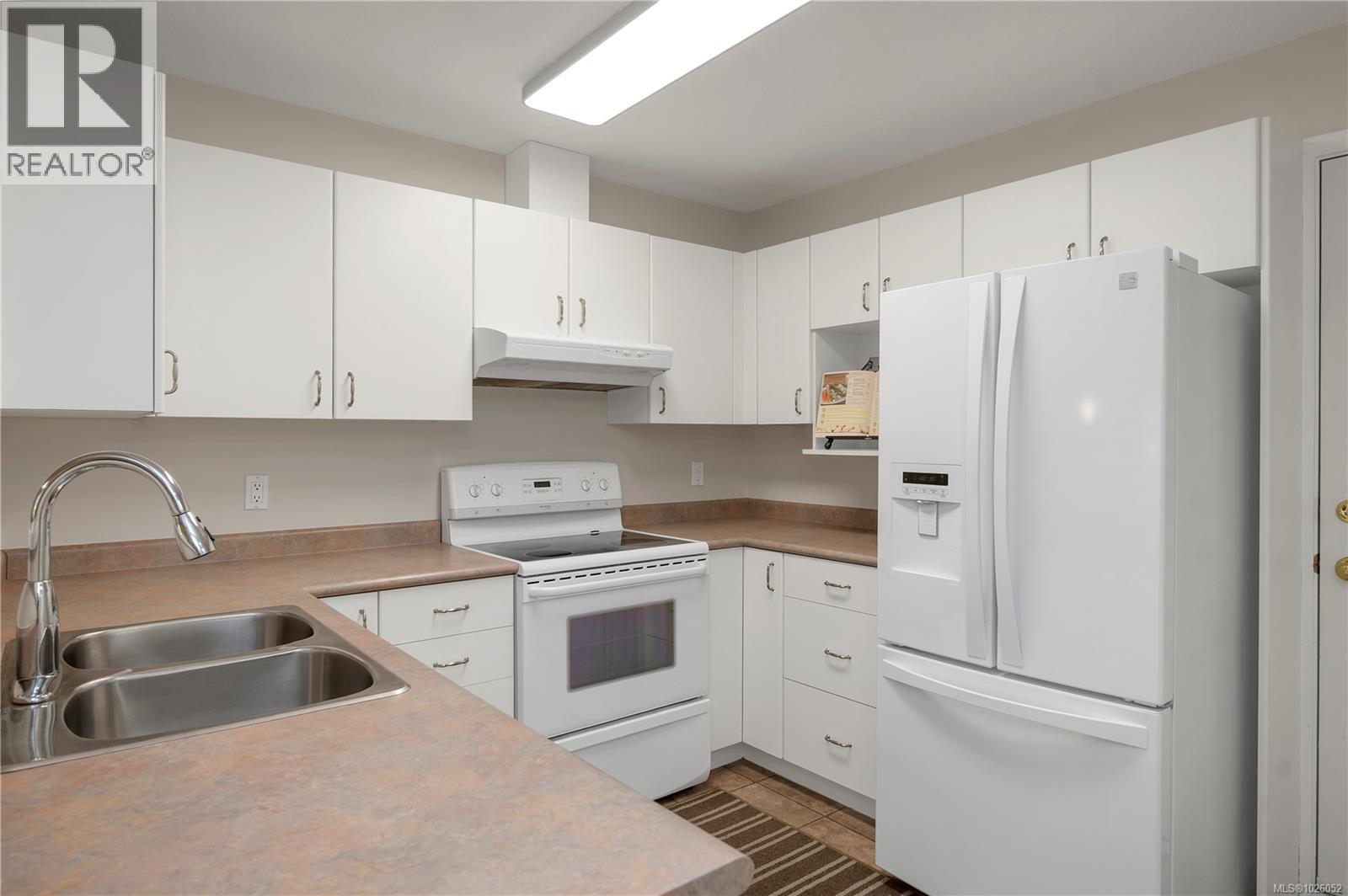 11 396 Harrogate Rd, Campbell River, British Columbia  V9W 1W2 - Photo 3 - 1026052