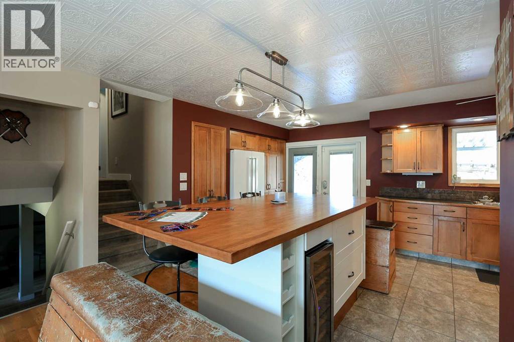 415 Barrett Drive, Red Deer, Alberta  T4R 1M2 - Photo 8 - A2298184