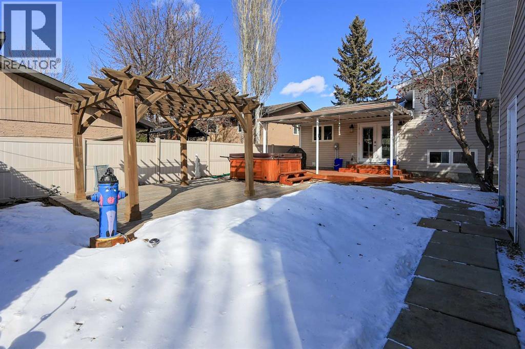 415 Barrett Drive, Red Deer, Alberta  T4R 1M2 - Photo 43 - A2298184