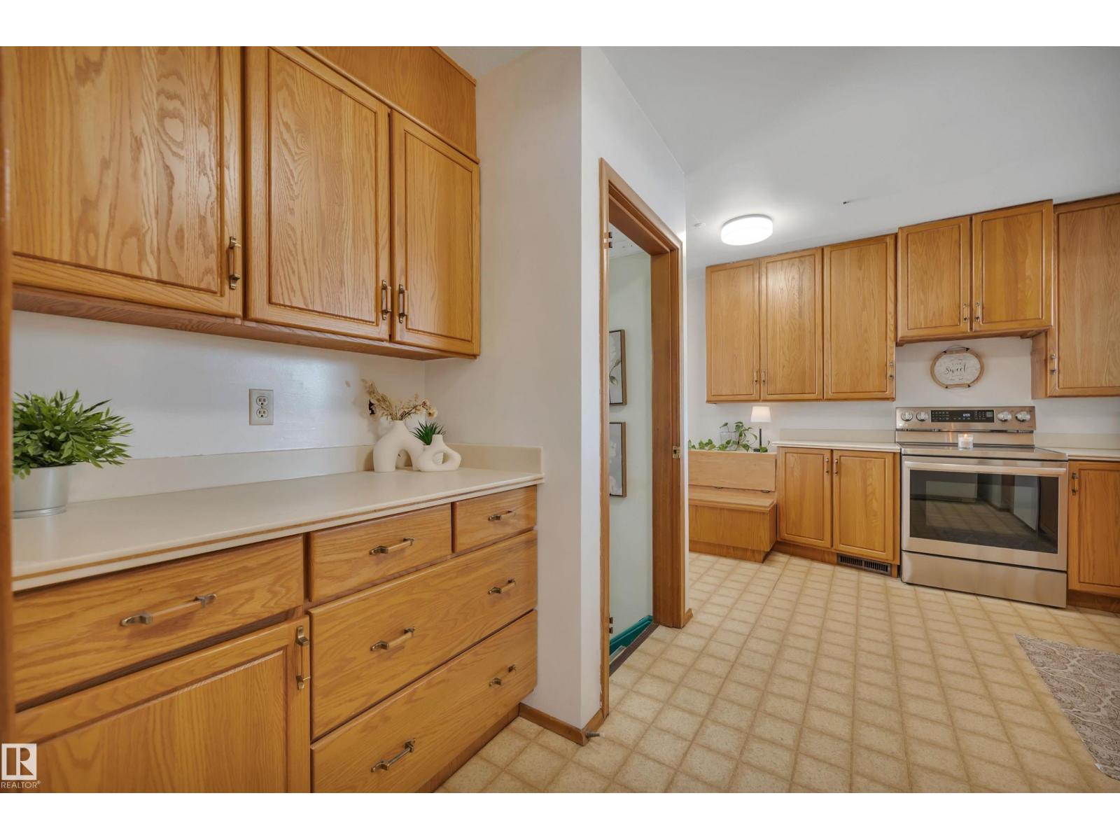 6608 84 St Nw, Edmonton, Alberta  T6E 2W9 - Photo 14 - E4480442