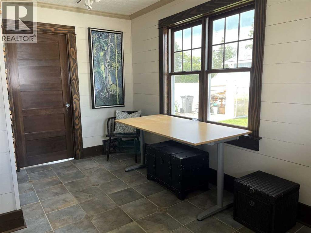 4824 53 Avenue, Whitecourt, Alberta  T7S 1A2 - Photo 4 - A2292657