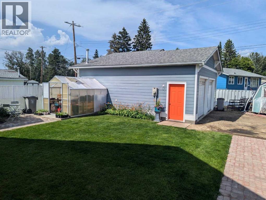 4824 53 Avenue, Whitecourt, Alberta  T7S 1A2 - Photo 34 - A2292657