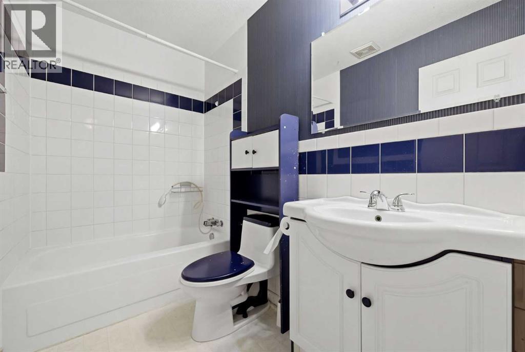 4911 Marcombe Road NE, Calgary, Alberta  T2A 3G4 - Photo 24 - A2297127