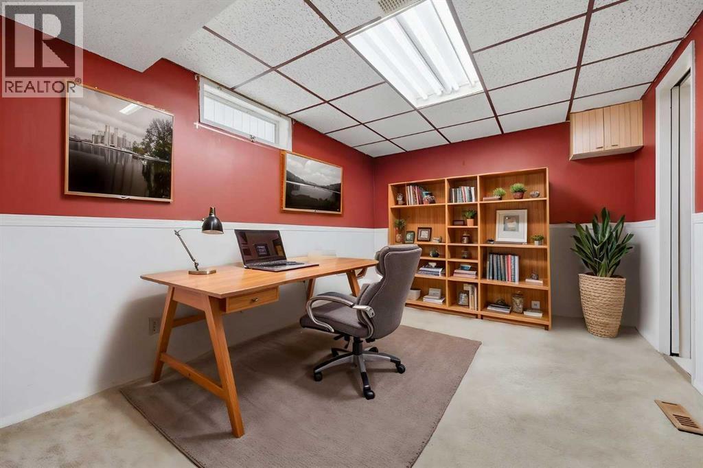 4911 Marcombe Road NE, Calgary, Alberta  T2A 3G4 - Photo 31 - A2297127