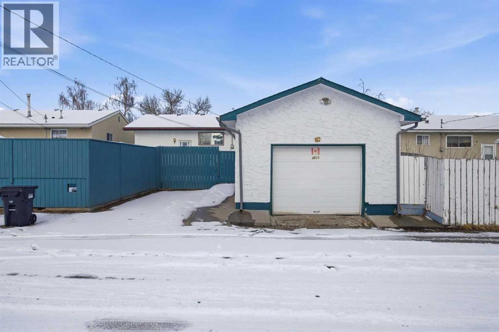 4911 Marcombe Road NE, Calgary, Alberta  T2A 3G4 - Photo 40 - A2297127