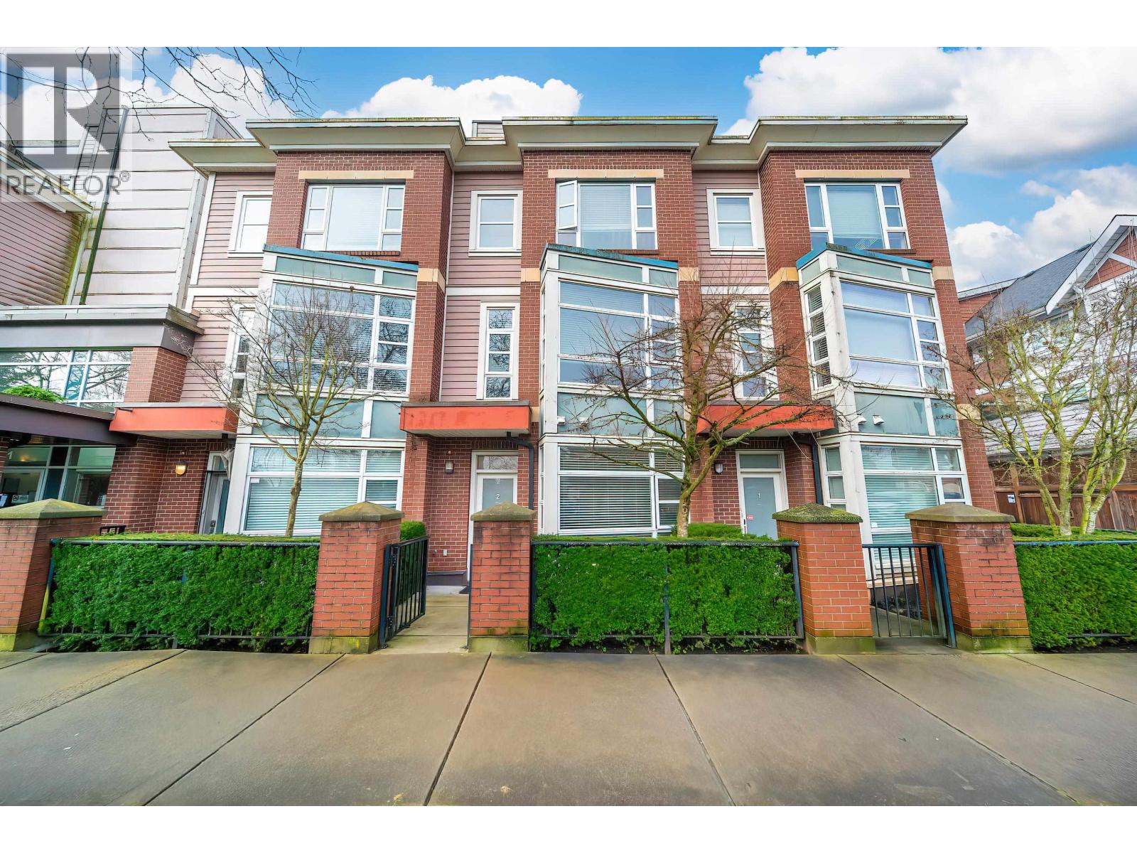 2 6611 Eckersley Road, Richmond, British Columbia  V6Y 0B7 - Photo 2 - R3106445