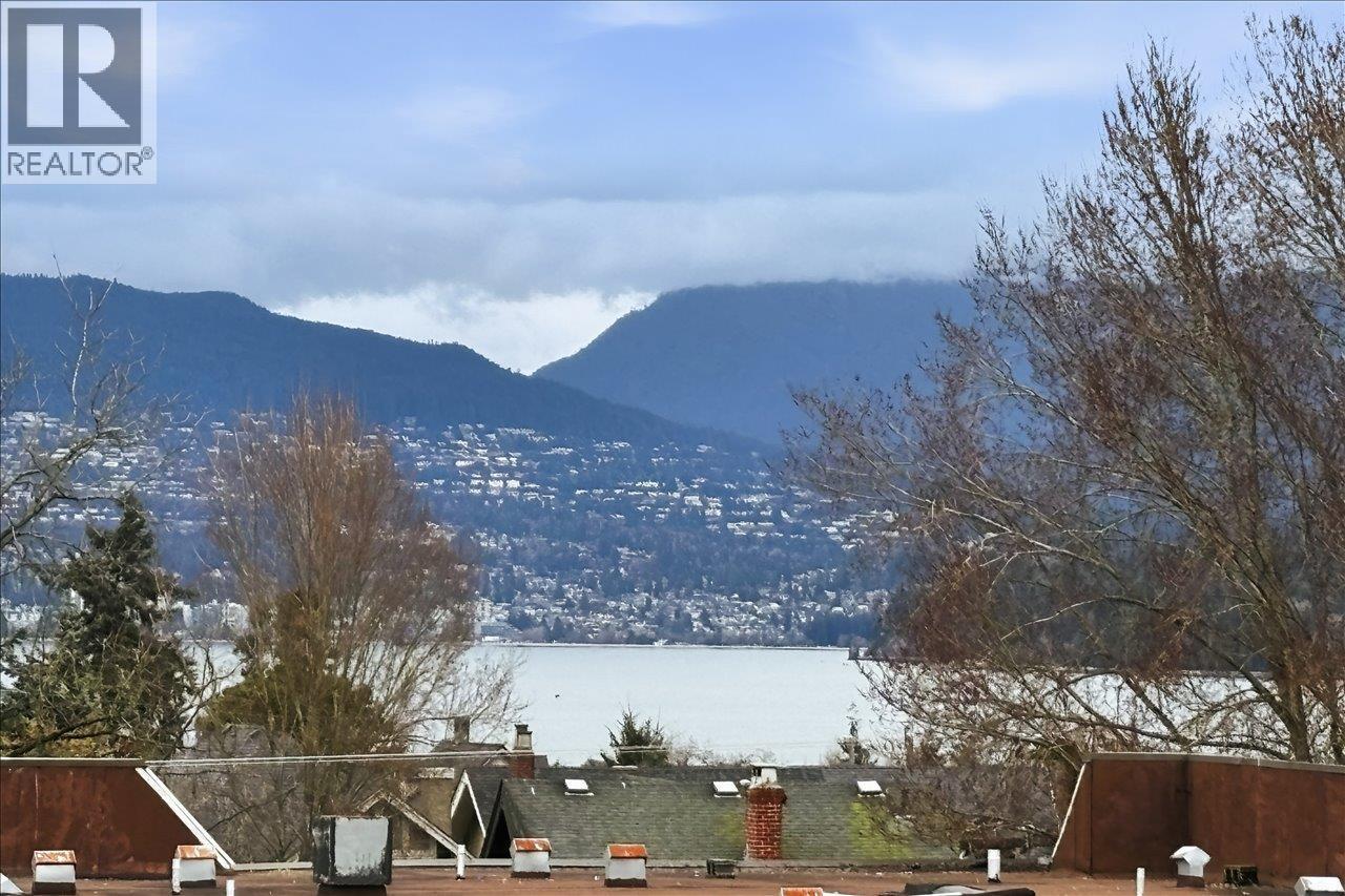 201 3290 W 4th Avenue, Vancouver, British Columbia  V6K 1R9 - Photo 31 - R3106563