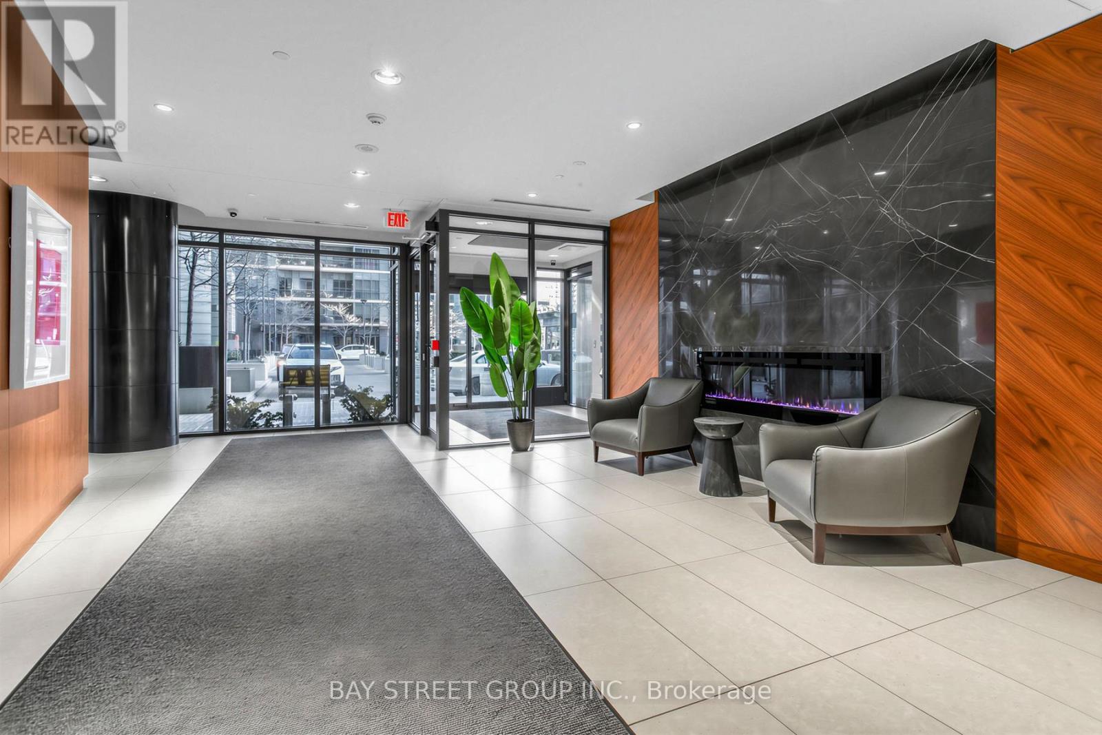 1910 - 9 VALHALLA INN ROAD, Toronto, Ontario