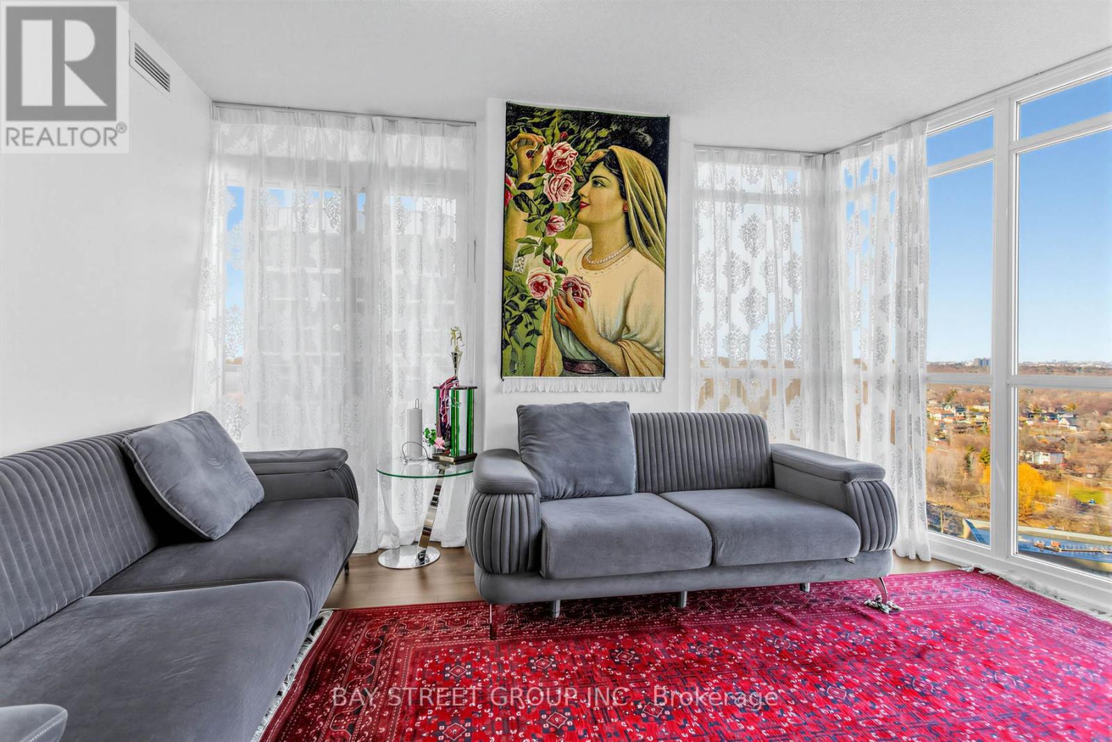 1910 - 9 Valhalla Inn Road, Toronto, Ontario  M9B 0B2 - Photo 16 - W12954040