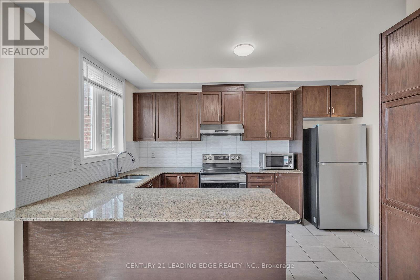 26 Shiff Crescent, Brampton, Ontario  L6Z 0H5 - Photo 17 - W12954058