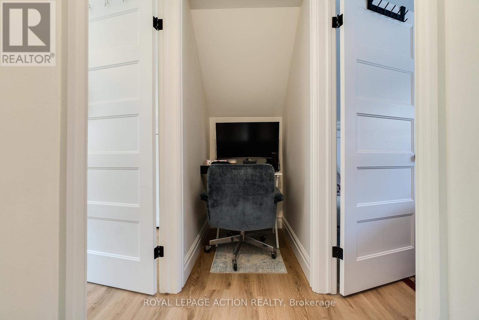 17 Drummond Street, Brantford, Ontario  N3S 5Z2 - Photo 12 - X12954090