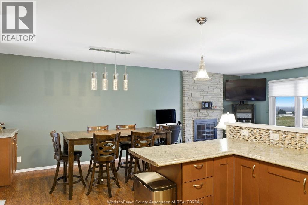 13132 Walker Sideroad, Essex, Ontario  N8M 2X6 - Photo 11 - 26006650