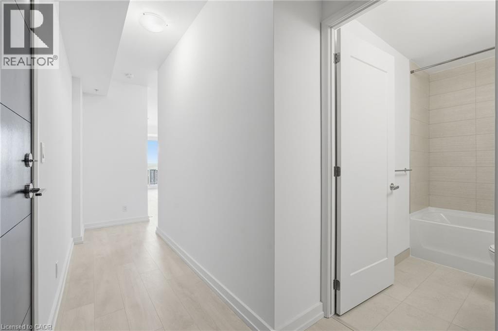 75 James Street S Unit# 3115, Hamilton, Ontario  L8P 2Y9 - Photo 4 - 40815574