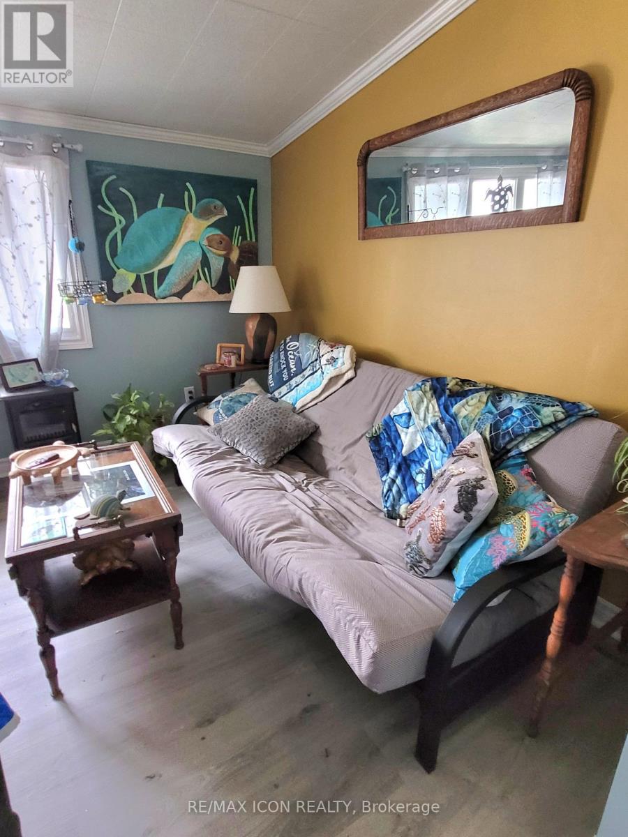 35 - 9839 Lakeshore Road, Lambton Shores, Ontario  N0M 1T0 - Photo 23 - X12954112