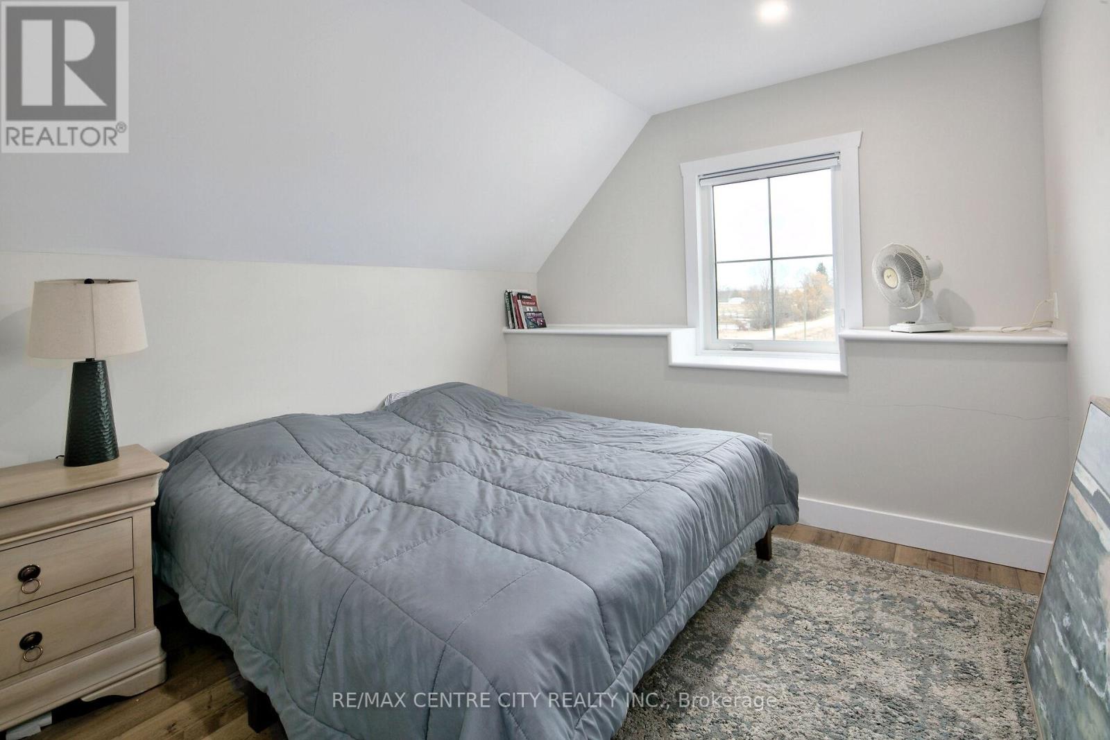 383230 Dawson Road, Georgian Bluffs, Ontario  N0H 2T0 - Photo 19 - X12954142