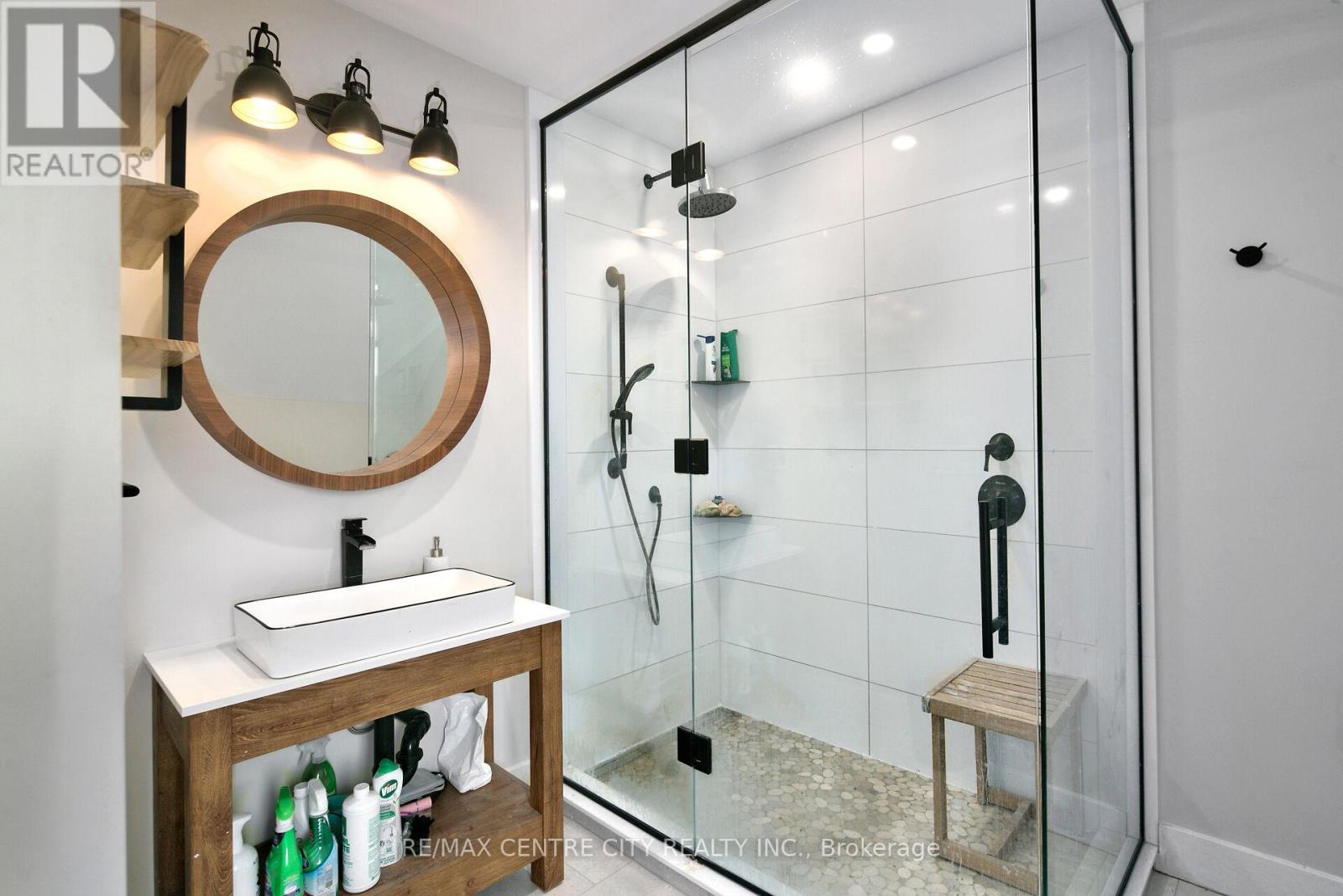 383230 Dawson Road, Georgian Bluffs, Ontario  N0H 2T0 - Photo 21 - X12954142