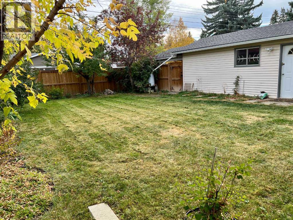 5219 Valiant Drive NW, Calgary, Alberta  T3A 0Y6 - Photo 45 - A2292421