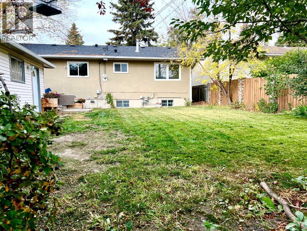 5219 Valiant Drive NW, Calgary, Alberta  T3A 0Y6 - Photo 42 - A2292421