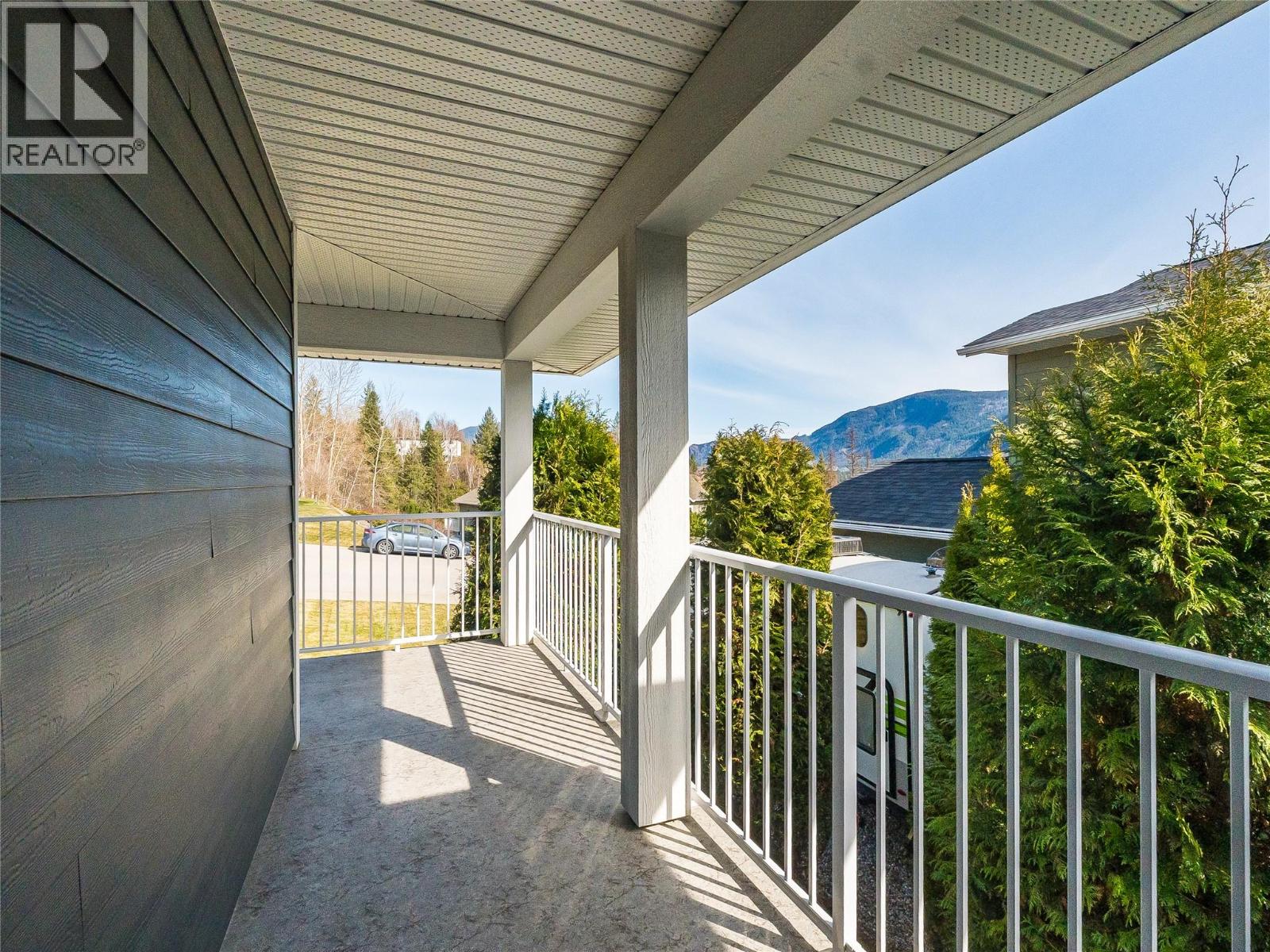 3835 5th Avenue, Castlegar, British Columbia  V1N 4Y5 - Photo 58 - 10381415