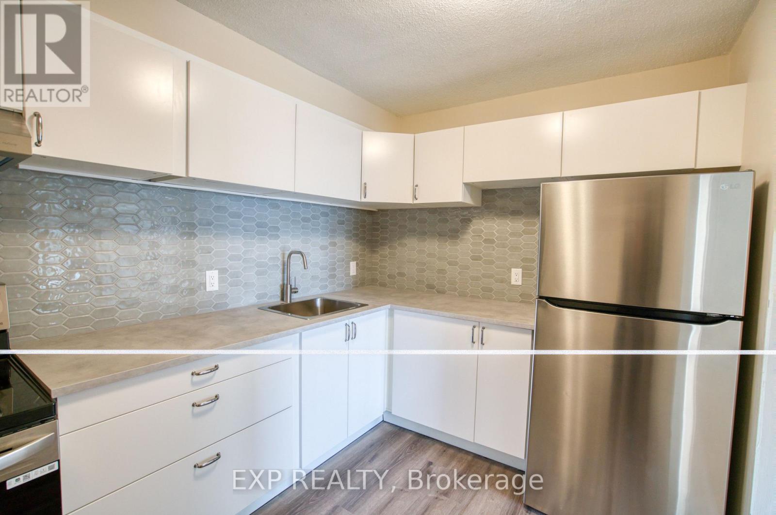 1201 - 1380 Prince Of Wales Drive, Ottawa, Ontario  K2C 3N5 - Photo 11 - X12954210