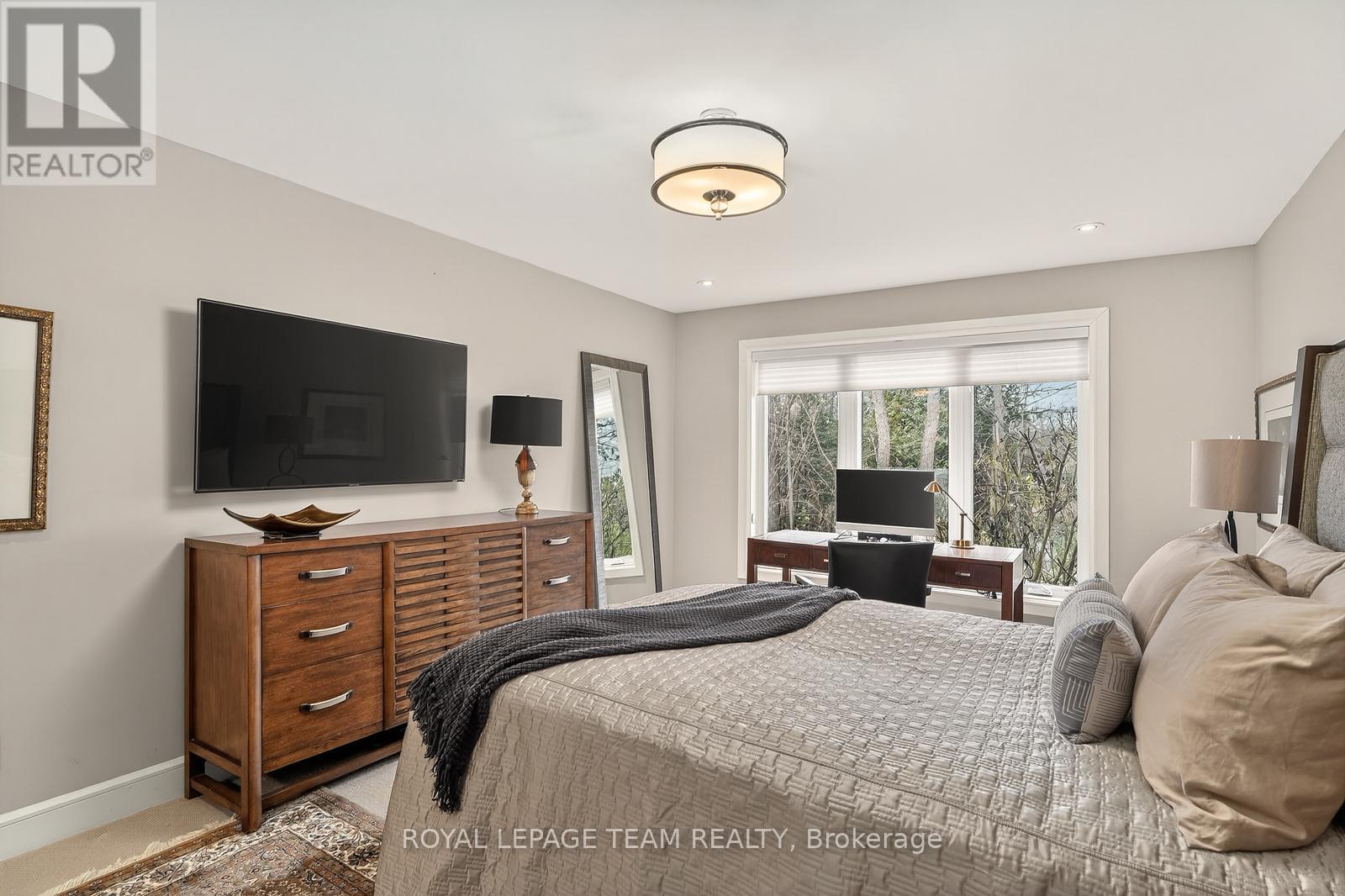 Unit 10 - 55 Whitemarl Drive, Ottawa, Ontario  K1L 8J9 - Photo 13 - X12954238