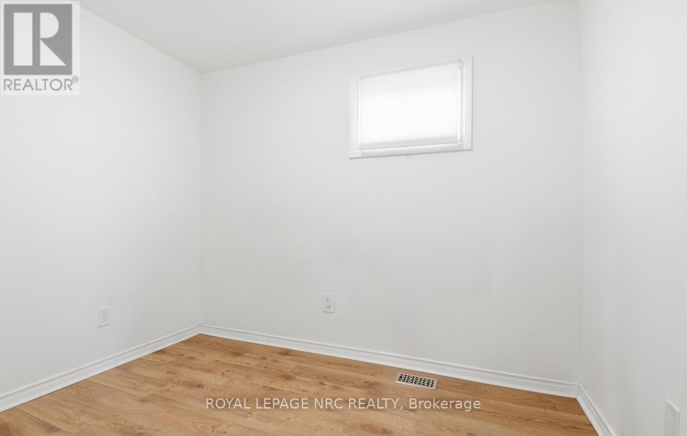 135 St. George Street, Welland, Ontario  L3C 5N7 - Photo 22 - X12954140