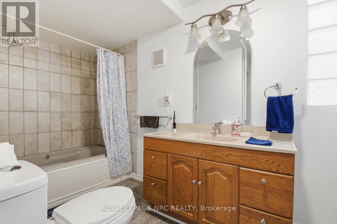 135 St. George Street, Welland, Ontario  L3C 5N7 - Photo 23 - X12954140