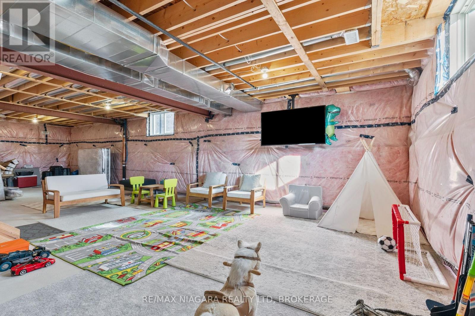 236 Walker Road, Pelham, Ontario  L3B 5N5 - Photo 26 - X12954160