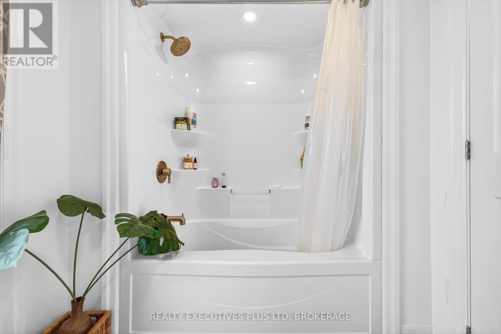 7446 Parkside Road, Niagara Falls, Ontario  L2H 3V9 - Photo 26 - X12954188