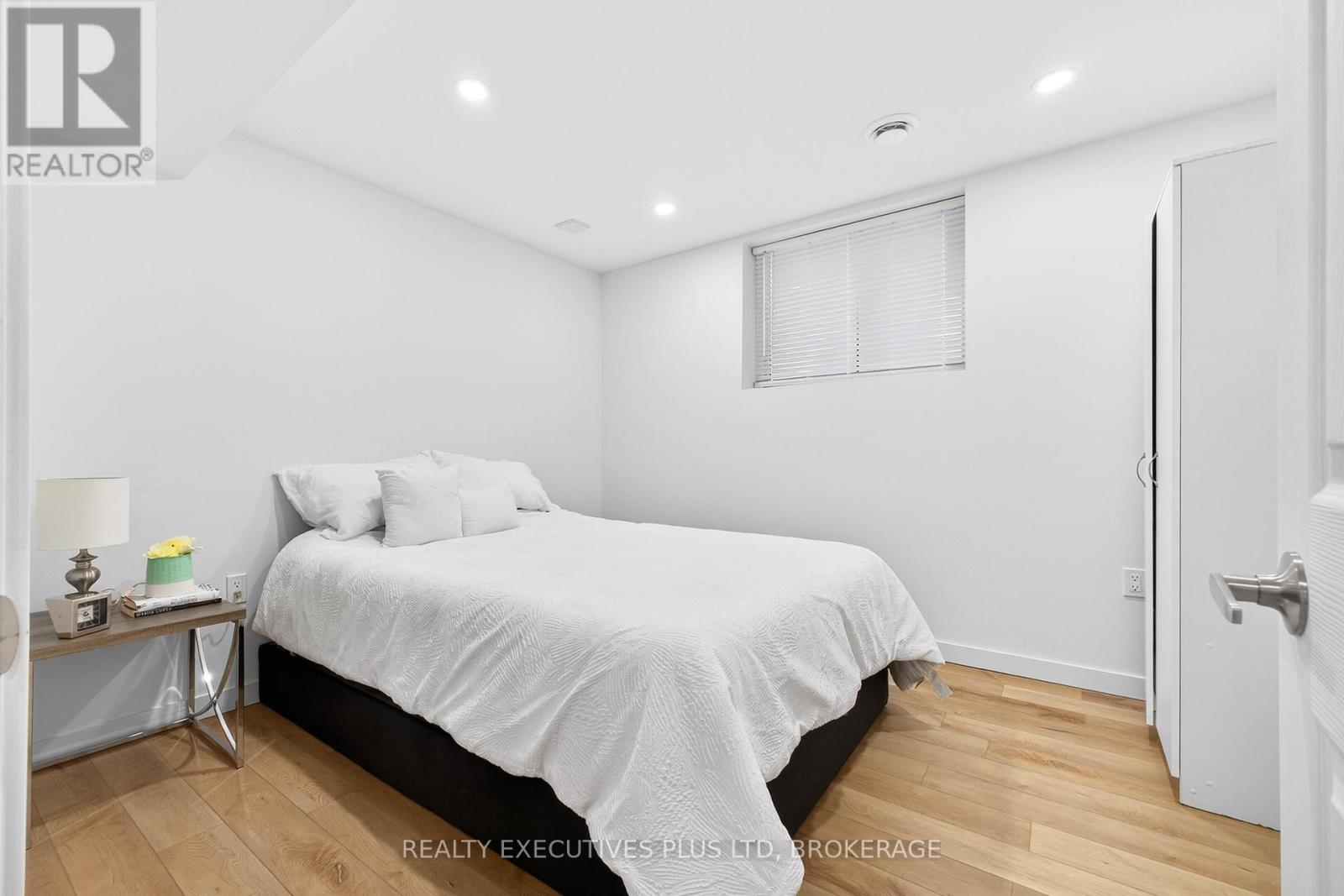 7446 Parkside Road, Niagara Falls, Ontario  L2H 3V9 - Photo 33 - X12954188