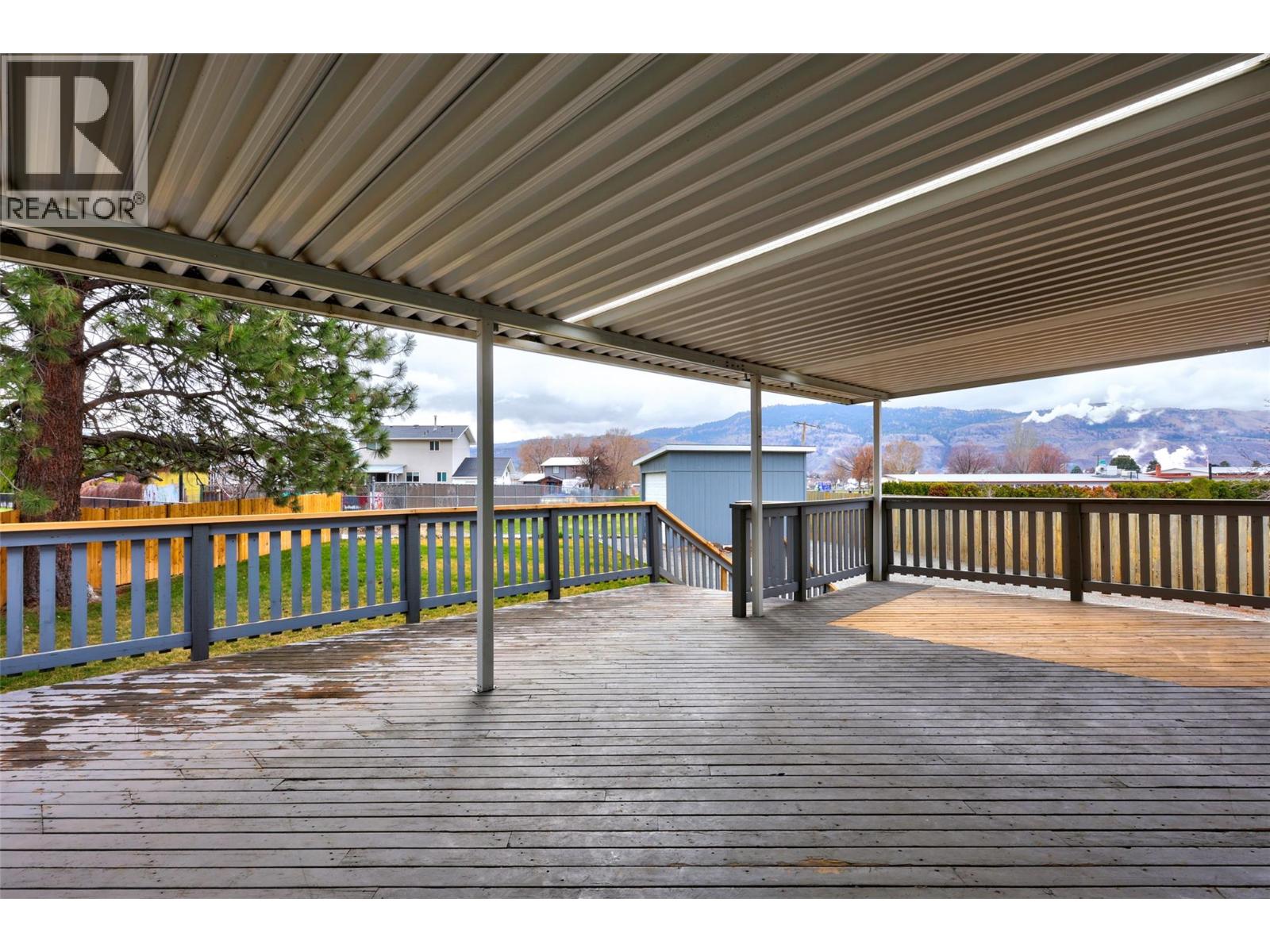 1650 Centennial Drive, Kamloops, British Columbia  V2B 4W3 - Photo 10 - 10381847