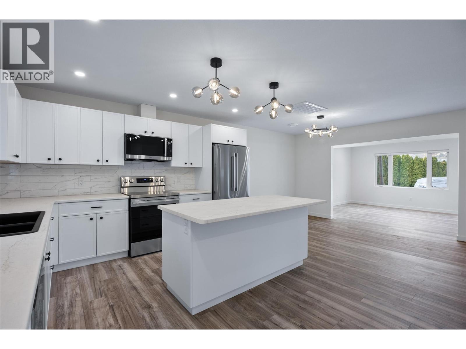 1650 Centennial Drive, Kamloops, British Columbia  V2B 4W3 - Photo 13 - 10381847