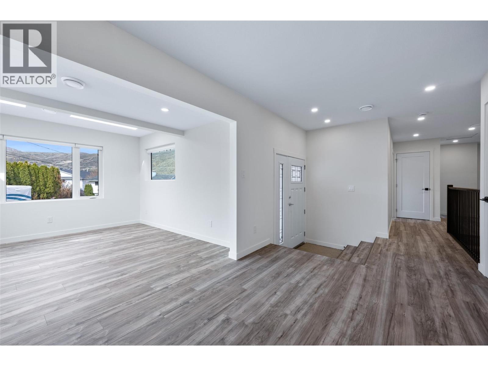 1650 Centennial Drive, Kamloops, British Columbia  V2B 4W3 - Photo 6 - 10381847