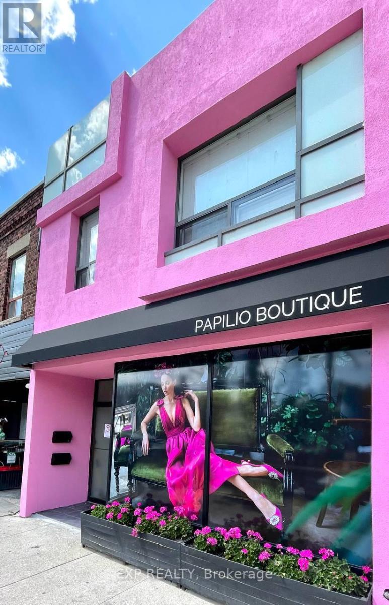 784 ST CLAIR AVENUE W, Toronto, Ontario