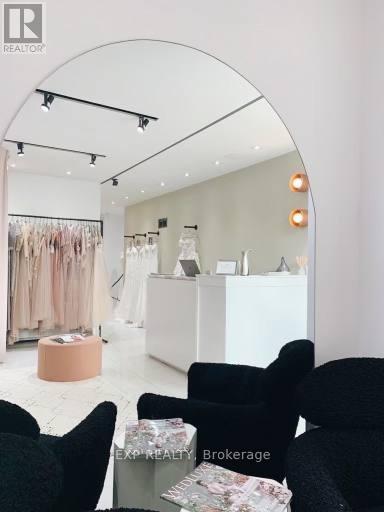 784 St Clair Avenue W, Toronto, Ontario  M6C 1B6 - Photo 6 - C12954192