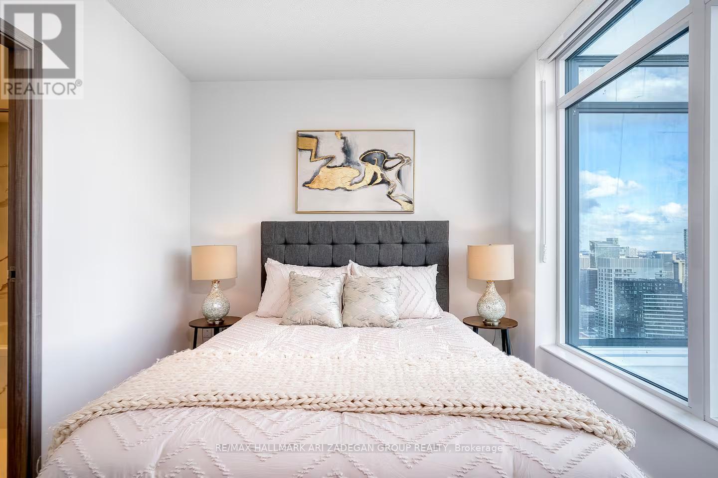 6202 - 1 Concord Cityplace Way, Toronto, Ontario  M5V 0X3 - Photo 11 - C12954204