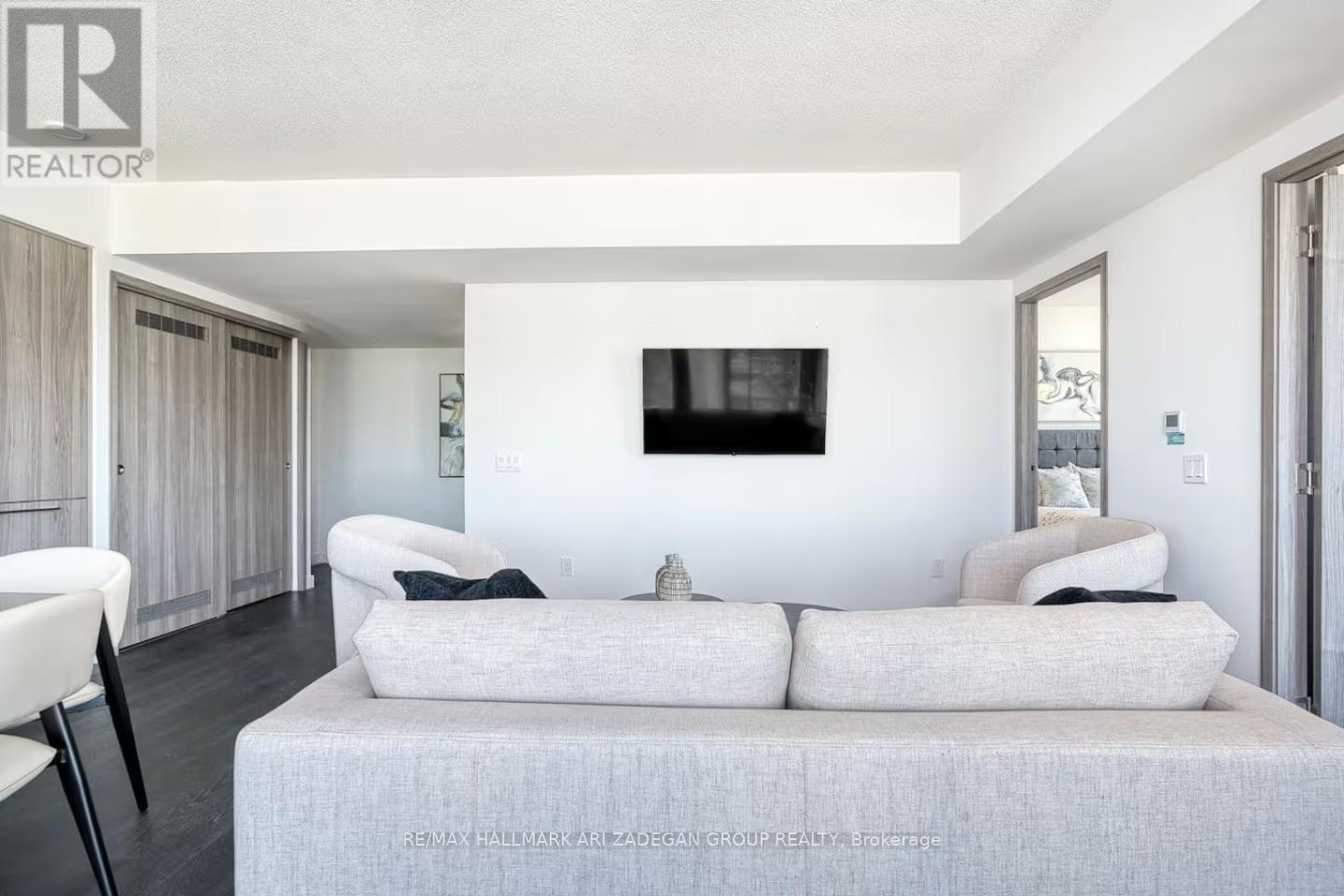 6202 - 1 Concord Cityplace Way, Toronto, Ontario  M5V 0X3 - Photo 18 - C12954204